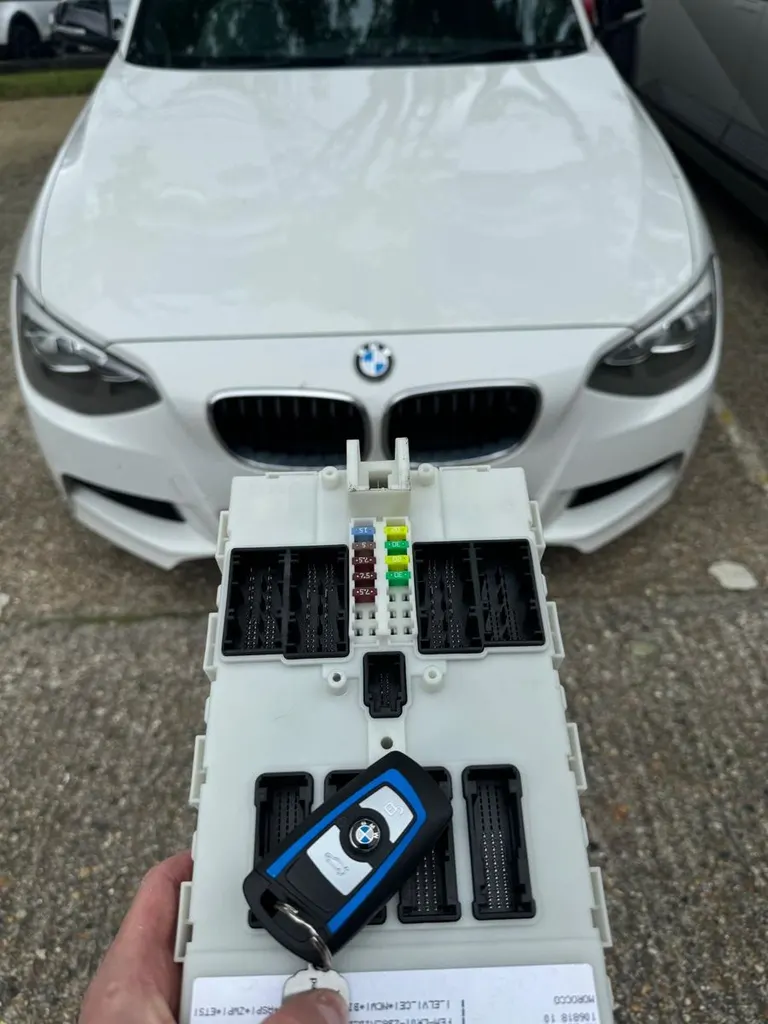 BMW 1 Series module and smart key